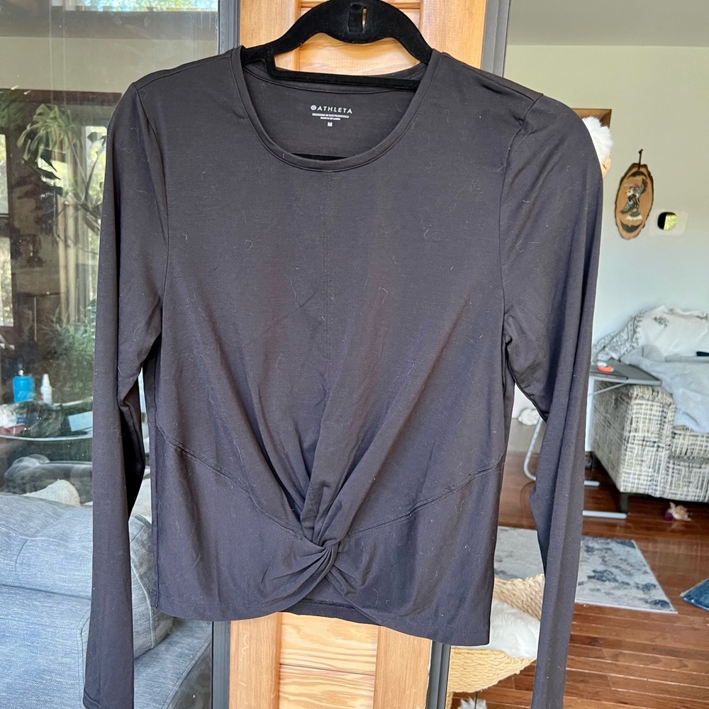 Athlete Twist Front Top NWOT